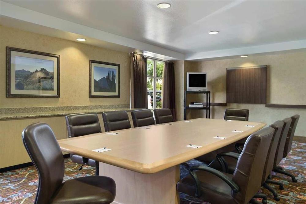 Mainstay Suites Phoenix North Perniagaan gambar