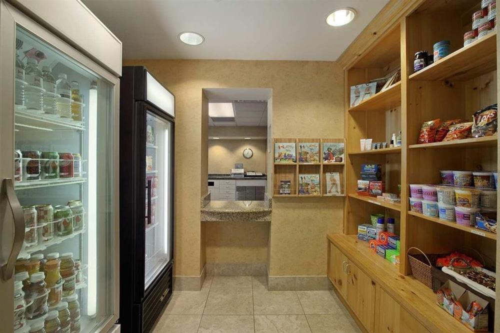 Mainstay Suites Phoenix North Restoran gambar